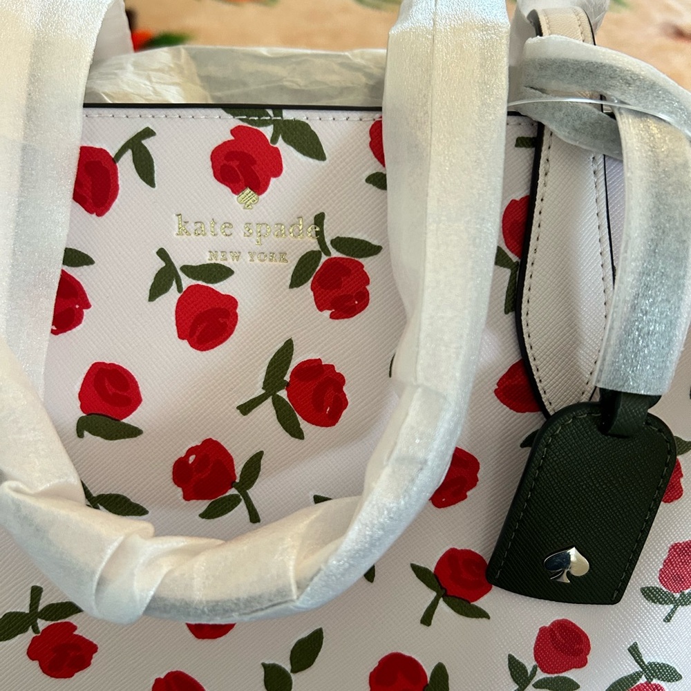 **SOLD** NWT Kate Spade Dana Festive Rosette Tote - Large - Picture 5 of 6